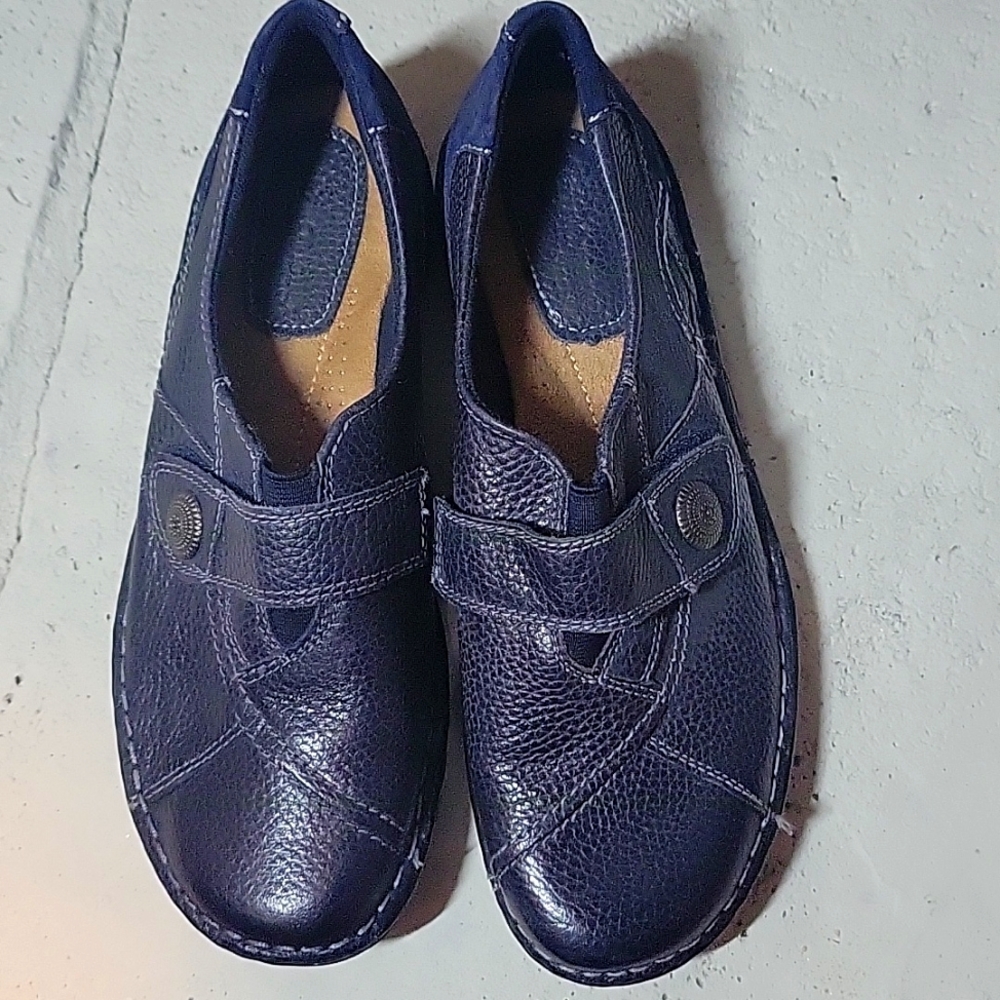 Earth Origin EVELYN Leather and Suede Shoes Size 7.5 Wide Dark Navy